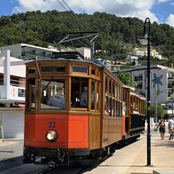 Port de Sóller famous tram