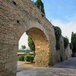 One of the entrances to Old Town (from the interior)