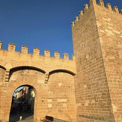 Another entrance, from the exterior