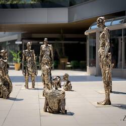 "People" by Oman Ünal ... courtyard of the Mistral Building ... Arkas — Bayraklı, İzmir.
