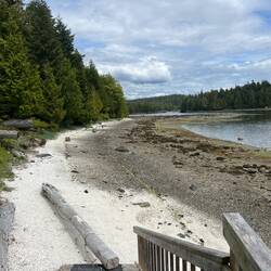 Blunden Harbour beach
