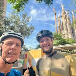 Pause photo devant la face est de la Sagrada familia