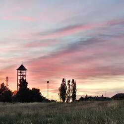 Sunrise leaving Bercianos