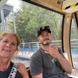 We made it back to the cable car 😅