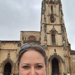 Obligatorisches Foto mit Kathedrale im Hintergrund