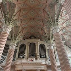 Die grösste Orgel Sachsens steht in der Nikolaikirche