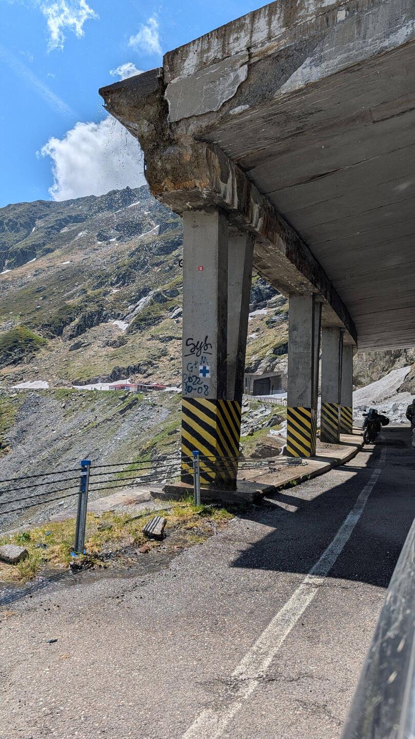 Der Tunnel oberhalb des Bildes wurde komplett dicht gemacht.