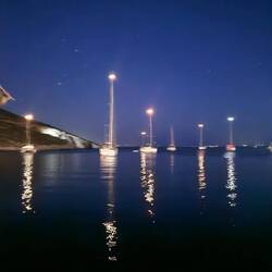 Bucht bei Nacht