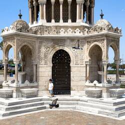 Photo-bombed by a couple of pigeons ... İzmir Saat Kulesi (Clock Tower) — Konak, İzmir.