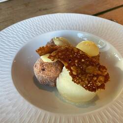 Lemon cake doughnut with fennel ice cream