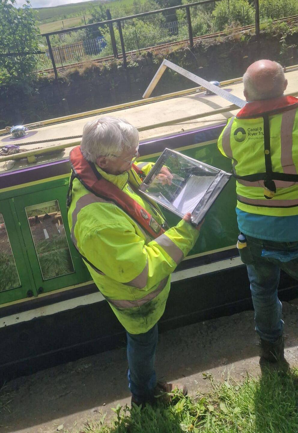 Measuring and recording Rainboat's vitals 🤞