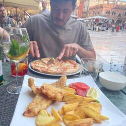 Dinner on Piazza del Erbe ~ Delizioso