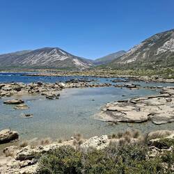 Là voilà la 4e anse, avec baignade !