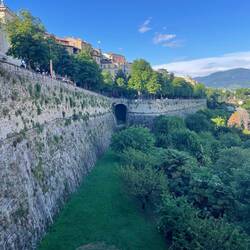 Venetian Walls