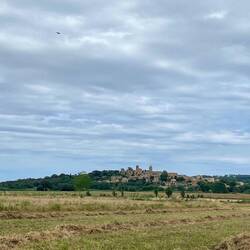 Heureusement, les villages réhaussent la platitude du paysage