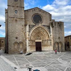 La basilique de Castelló d'Empuries