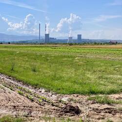 und ein Kraftwerk