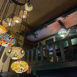 Döner und Lampen