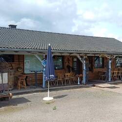 da, der Saloon