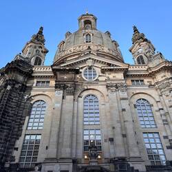 Die Frauenkirche in ihrer vollen Pracht.