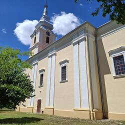 Römisch-katholische Szent Ilona-templom (Sankt-Helena-Kirche)