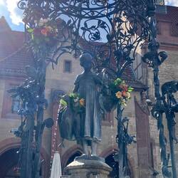Gänselieselbrunnen