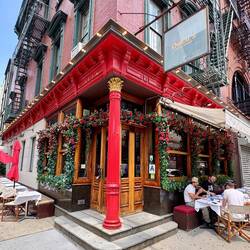 "Scout" Aidens' bar on SATC