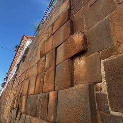 Spanish wall across from Inca wall. Damaged in earthquake - called the "inc"ompetent wall