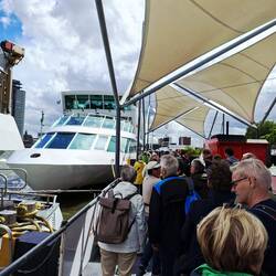 Fahrt mit dem "Speedboat"