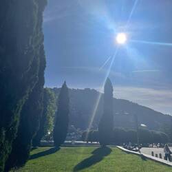 Morning walk in Como