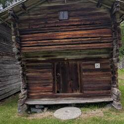 Saunahäuschen von außen (im Freilichtmuseum)