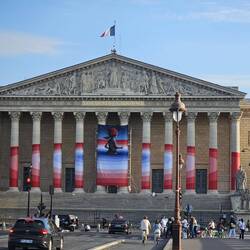 Decoration on the National Assembly this afternoon