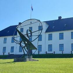 Government Building