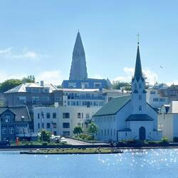 Tjornin (The Pond); View across to Hallgrimshirkje and Frikirkjan Churches
