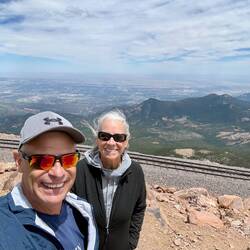 Yes ... they have a cog rail that goes to the summit! 😊