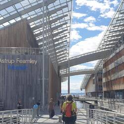 La struttura è stata costruita da Renzo Piano...un grande!!