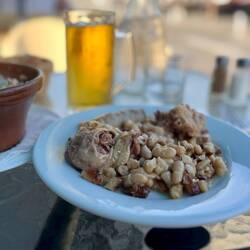 Malgré la chaleur, j'ai succombé à l'appel du cassoulet de Castelnaudary