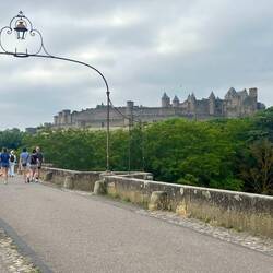 Toujours impressionnant de voir la silhouette de la cité se dessiner à l'horizon