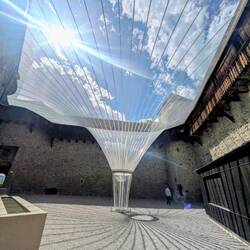Im Schlosshof Rapperswil