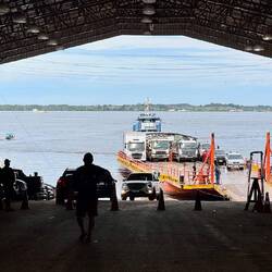 Großer Hafen in Manaus