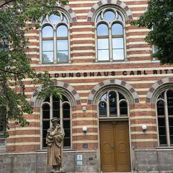 Melanchthon vor der Schule