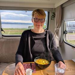 Schnell eine warme Suppe für den Robo gekocht.