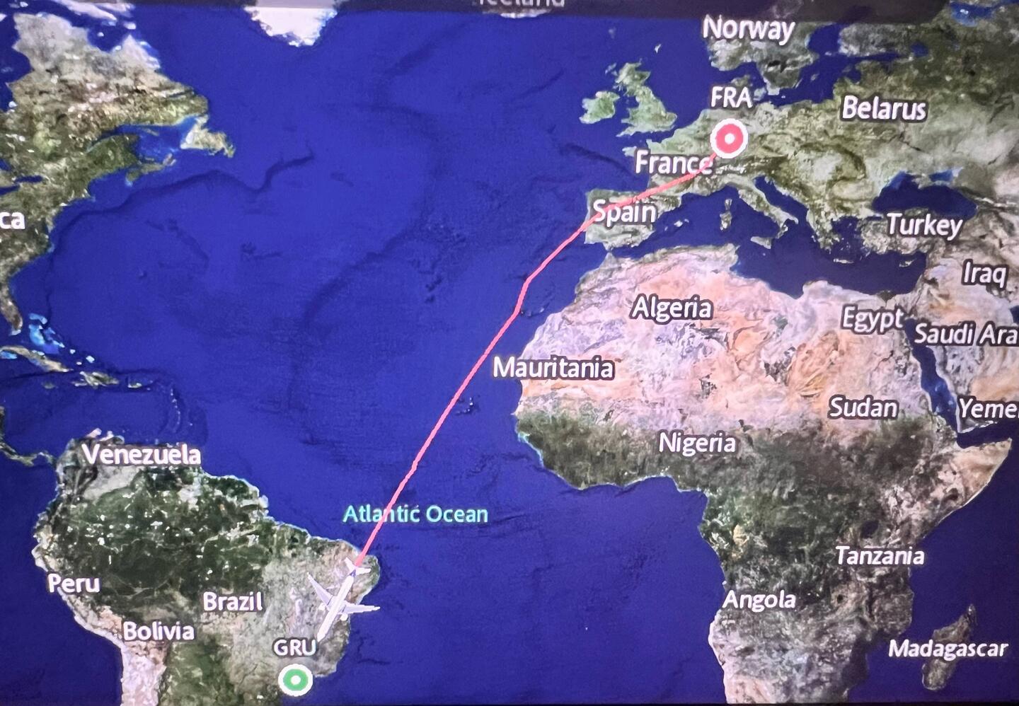 Langer Flug aber wir konnten ganz gut schlafen.