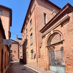 L'ancien collège de Montauban qui abrite l'office du tourisme