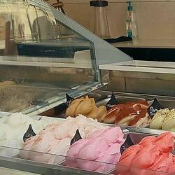 So a schens Eis. 3 Euro