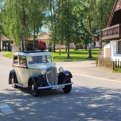 Es sind viele Oldtimer unterwegs!