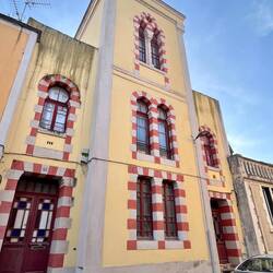 Des maisons traditionnelles et d'autres atypiques