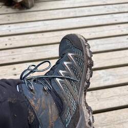 Müsste mal einer Schuhe putzen