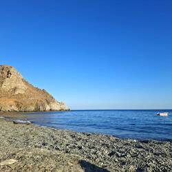 Revoir notre plage de Dytiko, s'y baigner à nouveau et s'y laisser aller 🩵💙