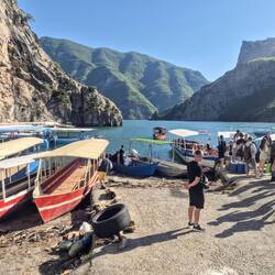 Koman ferry, over 60 boats in this area